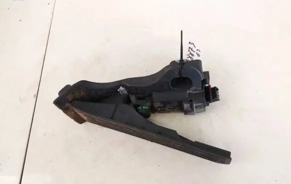 Volkswagen Golf V Accelerator throttle pedal 1k1723503l 6pv008600-01