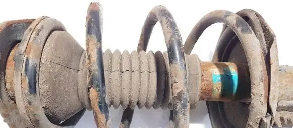 Toyota Avensis T250 Front coil spring