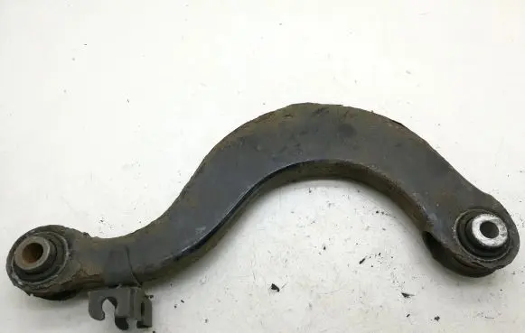 Volkswagen PASSAT B7 Rear upper control arm/wishbone 5Q0505351B