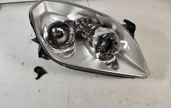 Opel Tigra B Headlight/headlamp 93164838 PIL02A011 893110850J