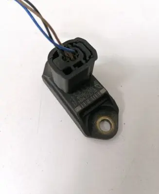 Audi A6 S6 C6 4F Airbag deployment crash/impact sensor 4F0907651