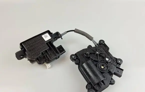 KIA Sorento Tailgate lock latch 81230C5100 2325800NLR
