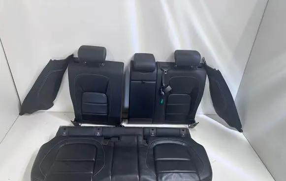 Jaguar F-Pace Second row seats 