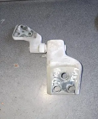 Citroen Berlingo Rear door lower hinge 18309D180