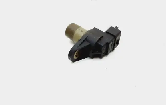 Mercedes-Benz C W203 Camshaft speed sensor A0031539728