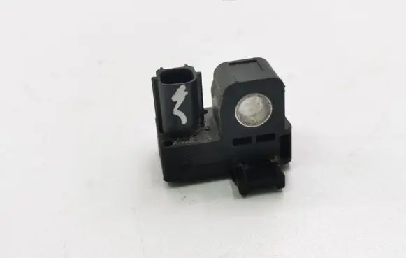 Hyundai Veloster Airbag deployment crash/impact sensor 959301R000 05313301A6F