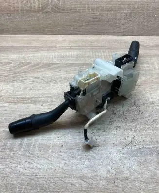 Mazda 6 Wiper turn signal indicator stalk/switch GJ6E17D255