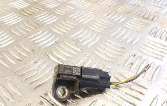 Ford B-MAX Airbag deployment crash/impact sensor FR3T148006AA 09022014 14241KMC121EK
