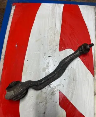 Mercedes-Benz E W211 Front control arm 4D0407695J