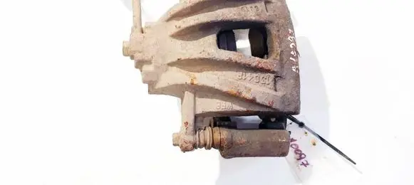 Jeep Cherokee Front brake caliper 135418