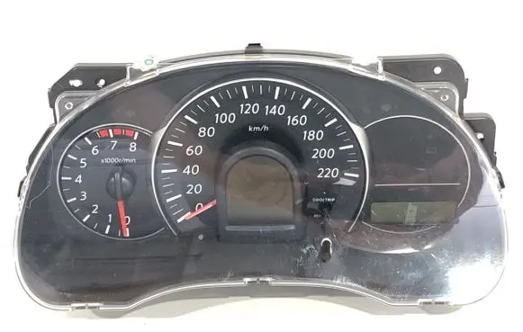 Speedometer (instrument cluster)