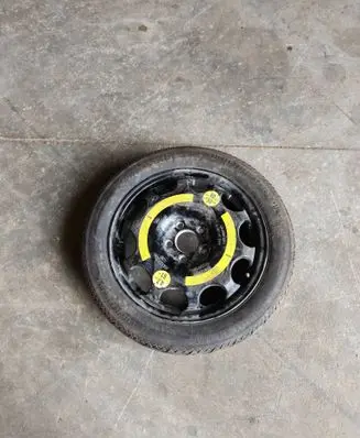 Mercedes-Benz E W211 R17 spare wheel A2114012502 1X17H2ET34