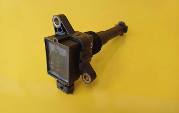 Fiat Marea High voltage ignition coil 0221504014