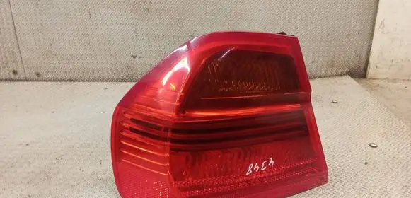 BMW 3 E90 E91 Rear/tail lights 6937457