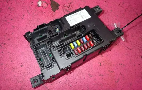 Fiat Punto (199) Fuse box set