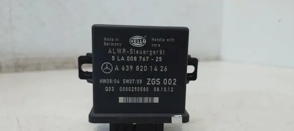 Mercedes-Benz Sprinter W906 Light module LCM A6398201426 6398201426