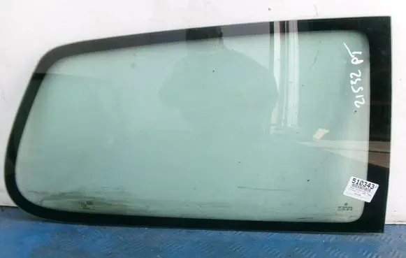 Volkswagen Fox Rear side window