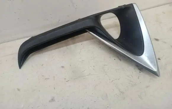Lexus RX 450H Front fog light trim/grill 531410E050
