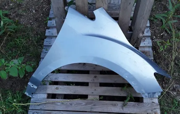 Mazda CX-7 Fender NOCODE