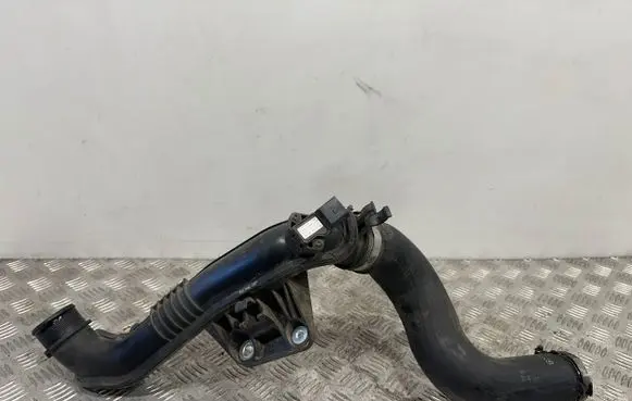Audi A4 S4 B8 8K Intercooler hose/pipe 8K0145673 0281002401 8K0145737K