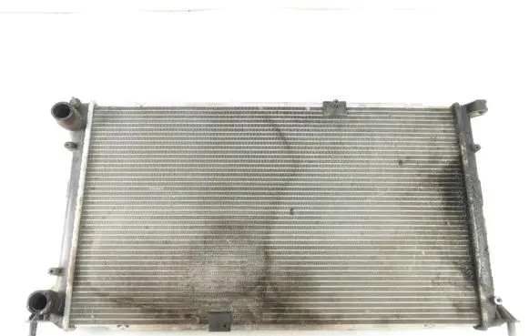 Opel Vivaro Coolant radiator 2002303