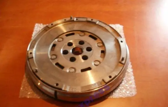 Citroen Xsara Picasso Dual mass flywheel 9684841180 836047 WG1445960