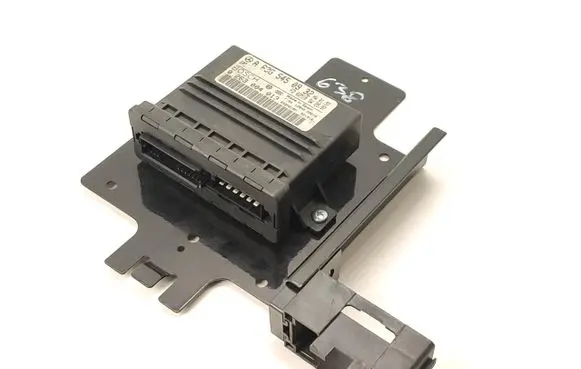 Mercedes-Benz Vito Viano W638 Parking PDC control unit/module 6385450932