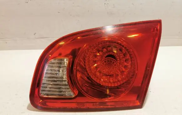 Hyundai Santa Fe Tailgate rear/tail lights 924062B000