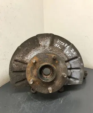 Suzuki Grand Vitara II Front wheel hub