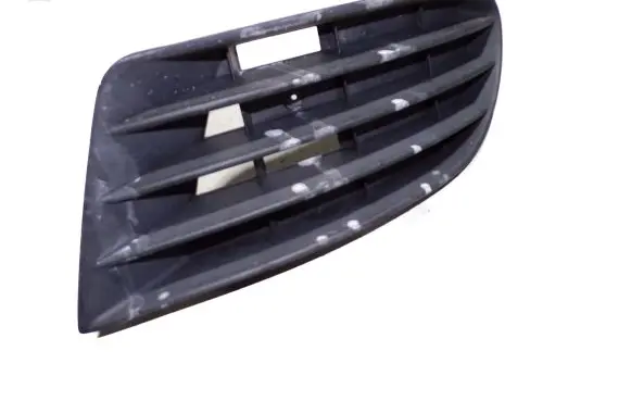 Volkswagen Golf Plus Front bumper lower grill 5M0853666