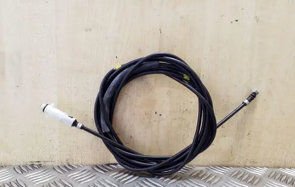 Toyota Corolla Verso AR10 Fuel cap flap release cable 