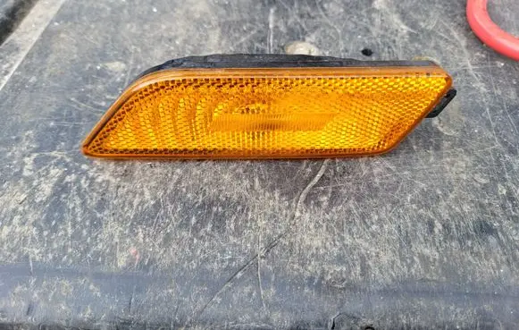 Porsche Macan (95B) Front indicator light 95B945119