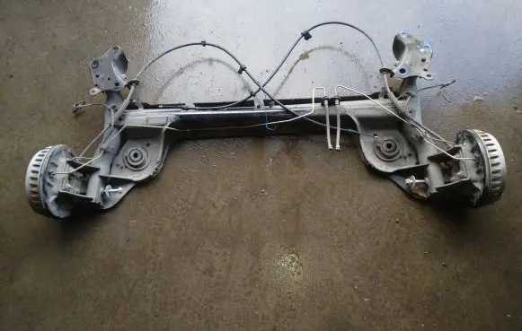 Renault Zoe Rear axle beam 