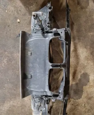BMW 3 E46 Top upper radiator support slam panel
