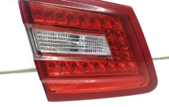 Mercedes-Benz E W212 Tailgate rear/tail lights A055364