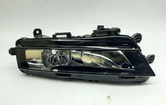 Skoda Octavia Mk3 (5E) Front fog light