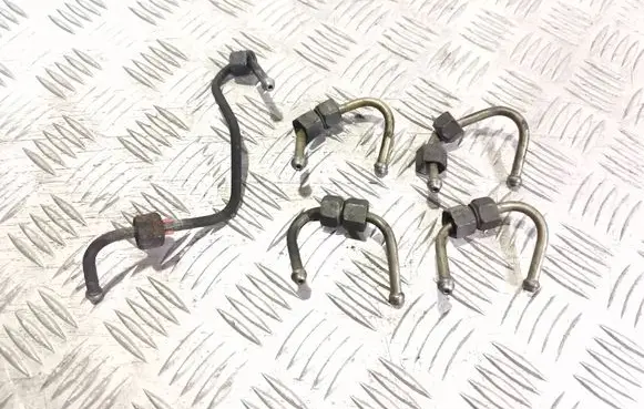 Renault Megane II Fuel injector supply line/pipe 