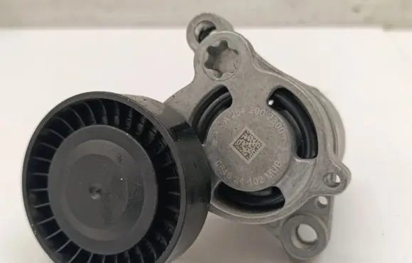 Mercedes-Benz E W214 Generator/alternator belt tensioner A2542002300