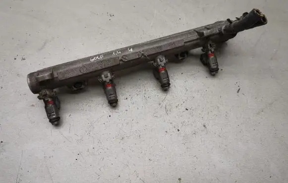 Volkswagen Golf IV Fuel injectors set 036133319B