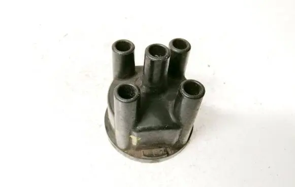 Hyundai Lantra I Spark distributor cap 