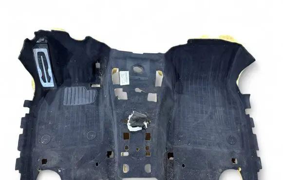 BMW M5 F90 Front floor carpet liner 108870639 38674271 1619993