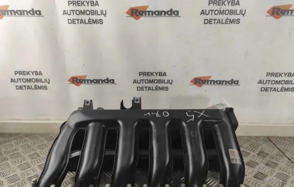 BMW X5 E70 Intake manifold 7790700 7790701