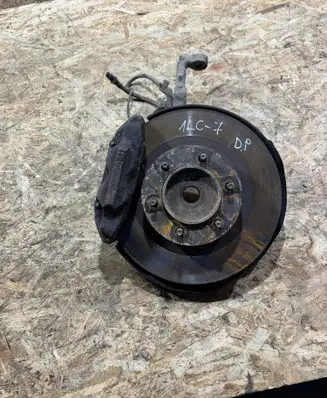 Toyota Land Cruiser (J120) Front wheel hub 
