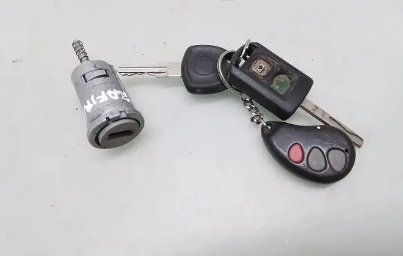 Opel Zafira A Ignition lock