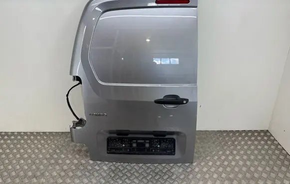 Opel Combo E Back/rear loading door