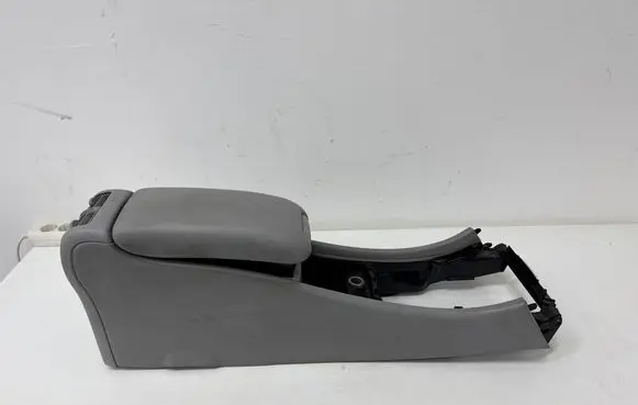 Mercedes-Benz C W203 Center console 