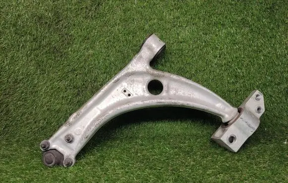 Volkswagen PASSAT CC Front lower control arm/wishbone 027060159012