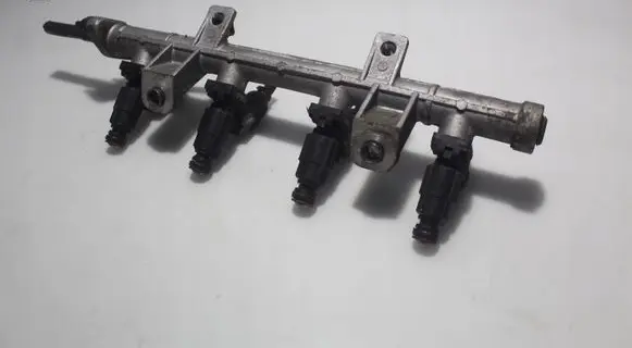 Hyundai Getz Fuel main line pipe