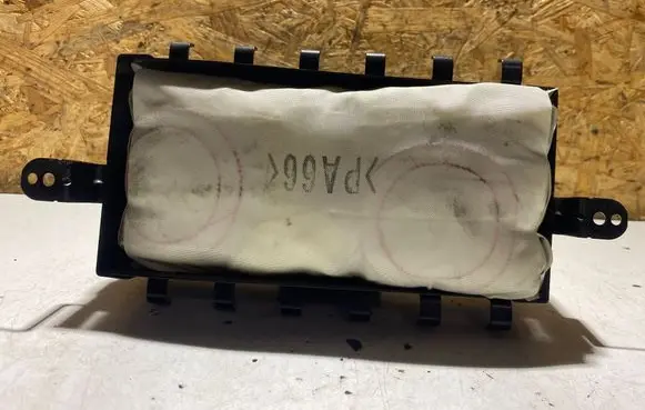 Hyundai i20 (PB PBT) Passenger airbag 845301J000