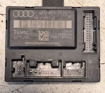 Audi A6 S6 C6 4F Door control unit/module 4F0959793E 4F0910793E 0033TFJ0001